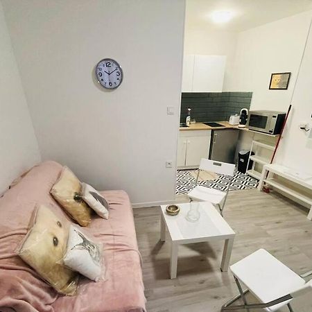 Studio Confortable - Montmartre - Republique - Anvers - 2 Pers Париж Екстер'єр фото